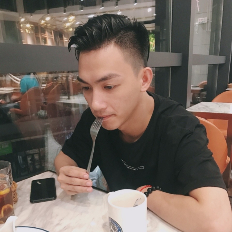 孤殇的第一张照片--全国闪婚服务中心