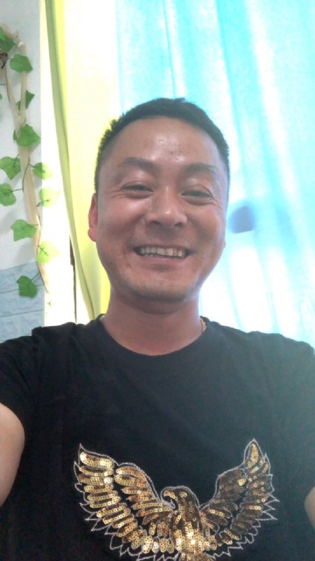大海的第一张照片--全国闪婚服务中心
