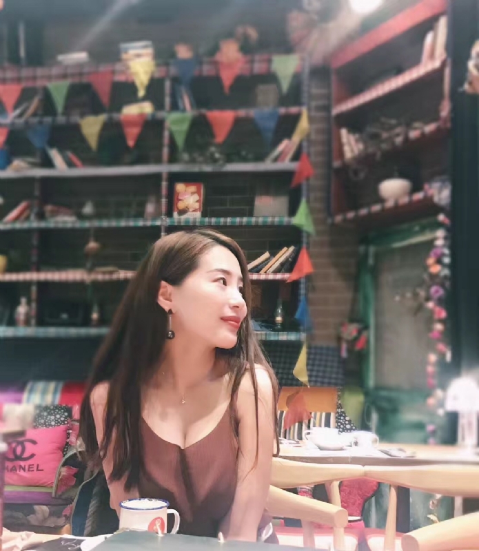 zoe的第二张照片--全国闪婚服务中心