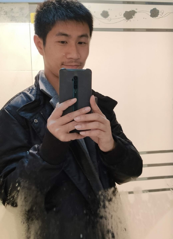 白色的风的第一张照片--全国闪婚服务中心