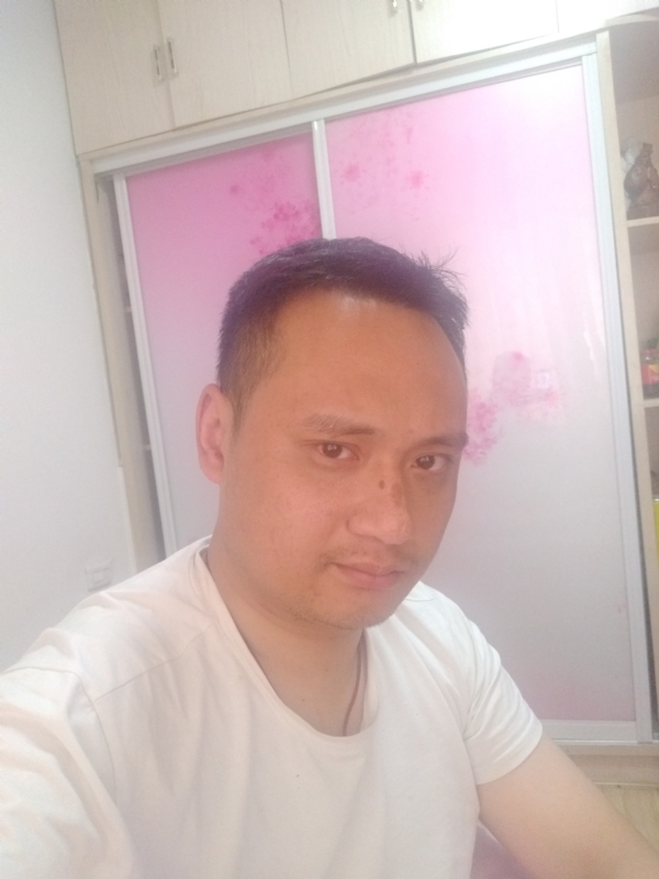 孤单的小冬瓜的第一张照片--全国闪婚服务中心