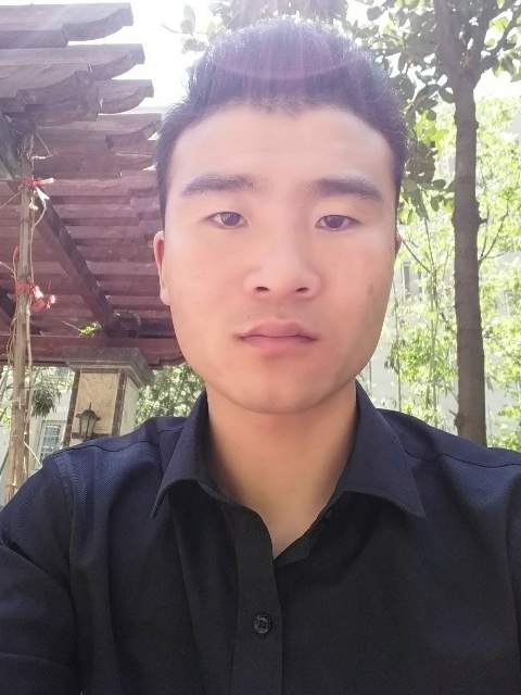 安之若素的第一张照片--全国闪婚服务中心