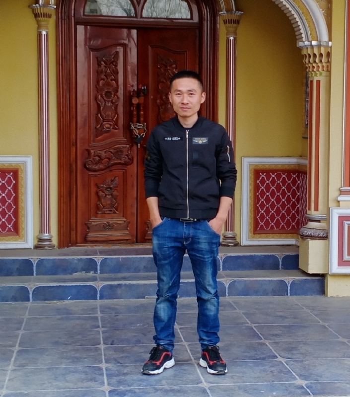 凉白开的第二张照片--全国闪婚服务中心