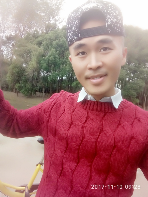 丹尼的第一张照片--全国闪婚服务中心