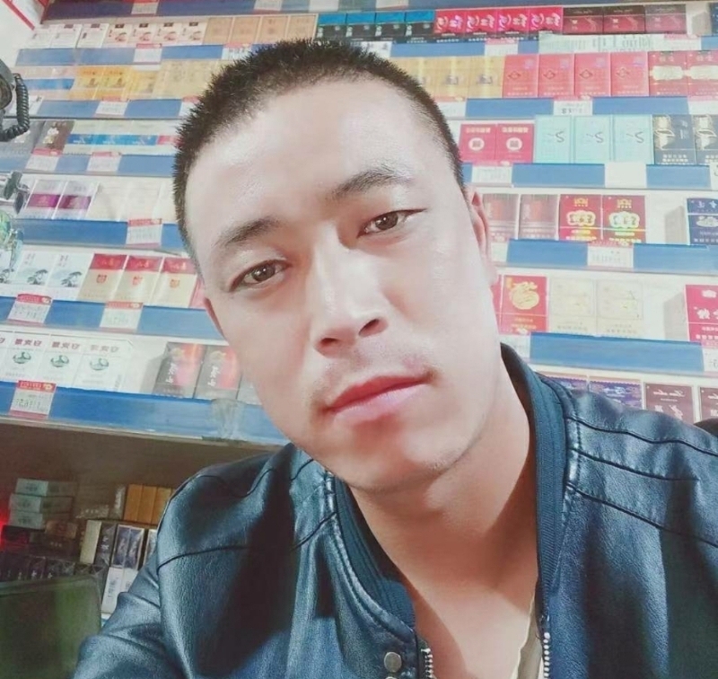 王道的第一张照片--全国闪婚服务中心