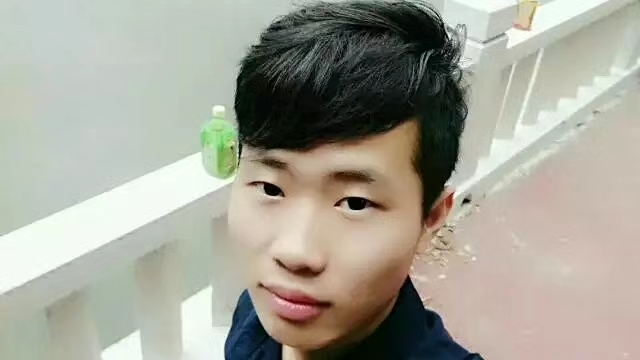 太阳的第一张照片--全国闪婚服务中心