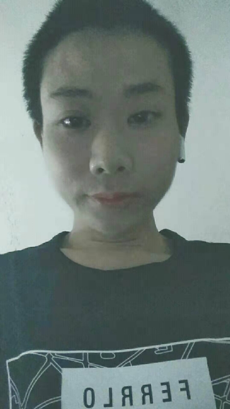 水中月的第一张照片--全国闪婚服务中心