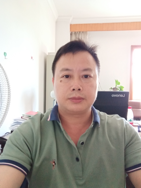 相逢即是缘的第一张照片--全国闪婚服务中心