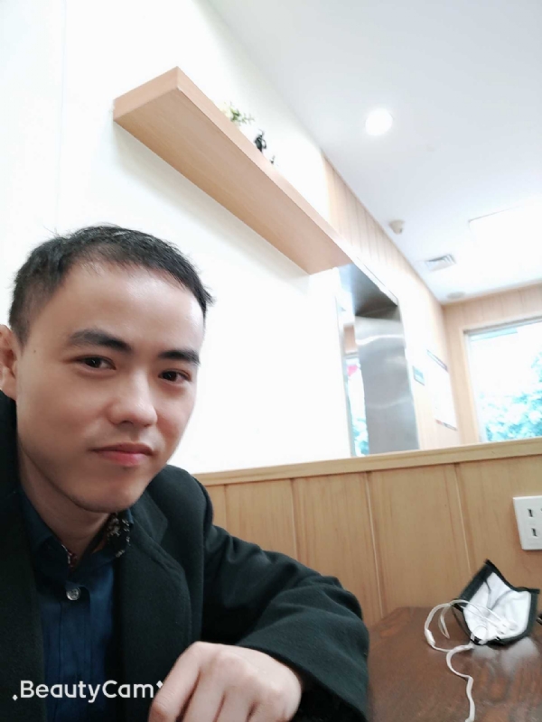 开心就好的第二张照片--全国闪婚服务中心