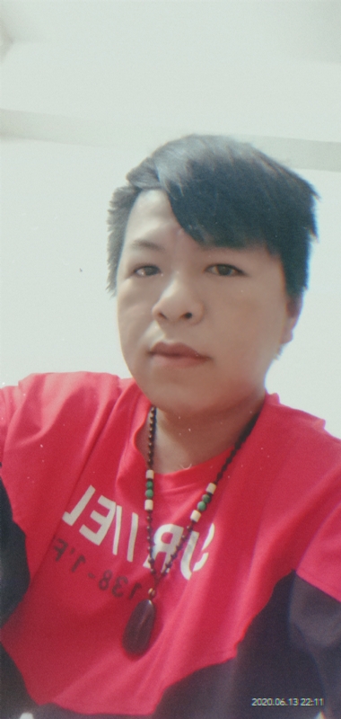 相见恨晚的第一张照片--全国闪婚服务中心