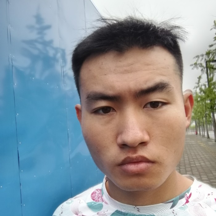 爱一个哦的第一张照片--全国闪婚服务中心