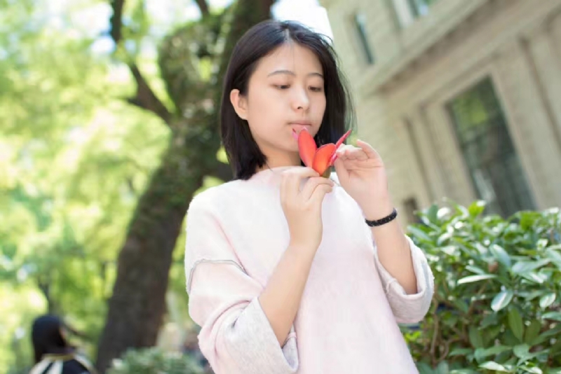 随心的第一张照片--全国闪婚服务中心