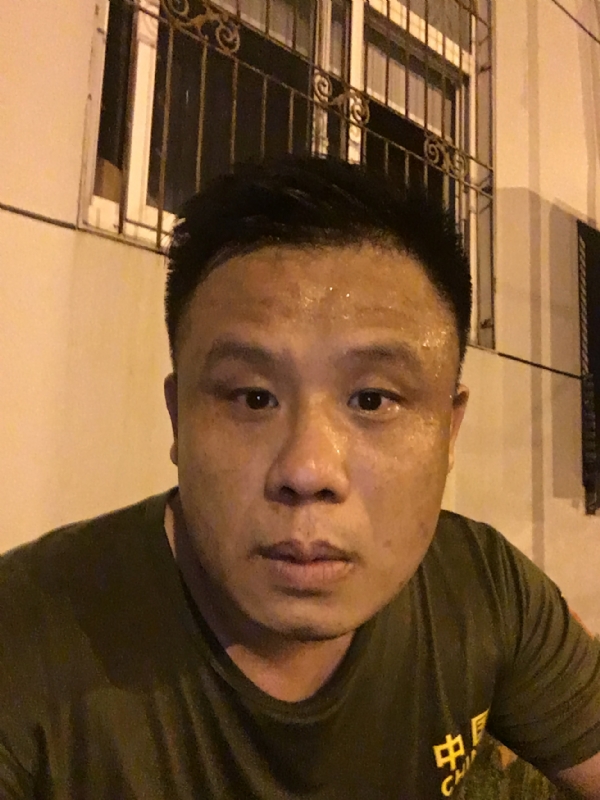 James2020的第一张照片--全国闪婚服务中心