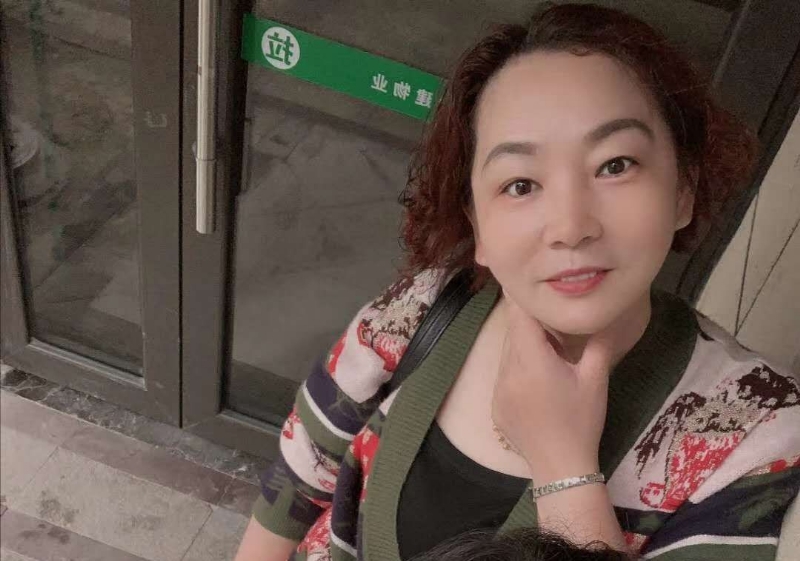 桃子的第一张照片--全国闪婚服务中心