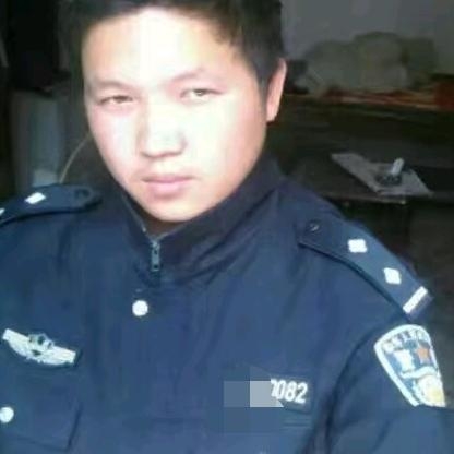 桃园酒司令的第一张照片--全国闪婚服务中心