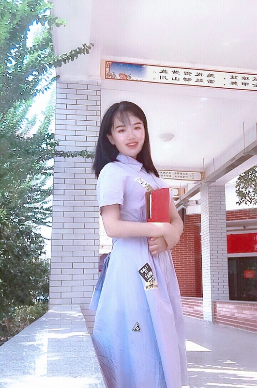 Molly的第二张照片--全国闪婚服务中心