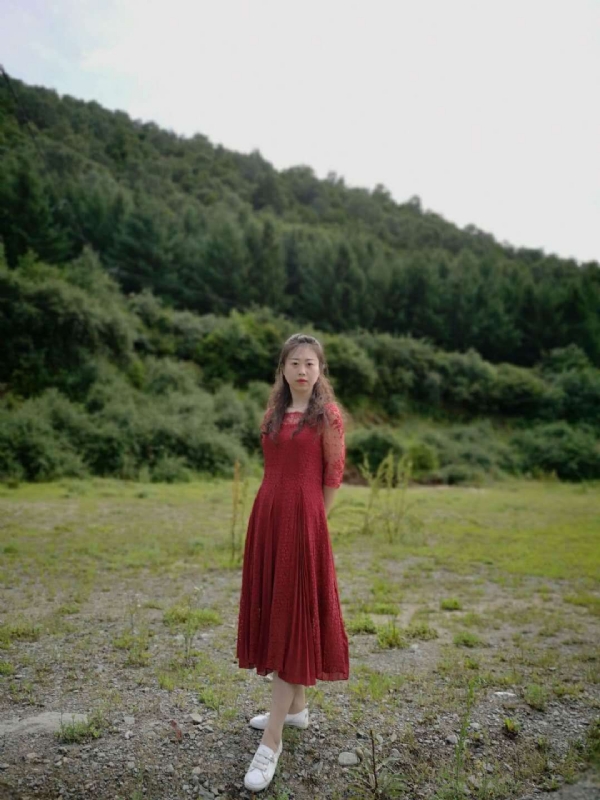木槿的第五张照片--全国闪婚服务中心