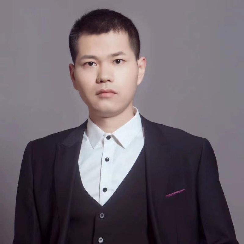 洪瑞的第一张照片--全国闪婚服务中心