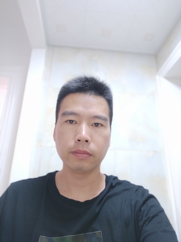 只因有你的第一张照片--全国闪婚服务中心