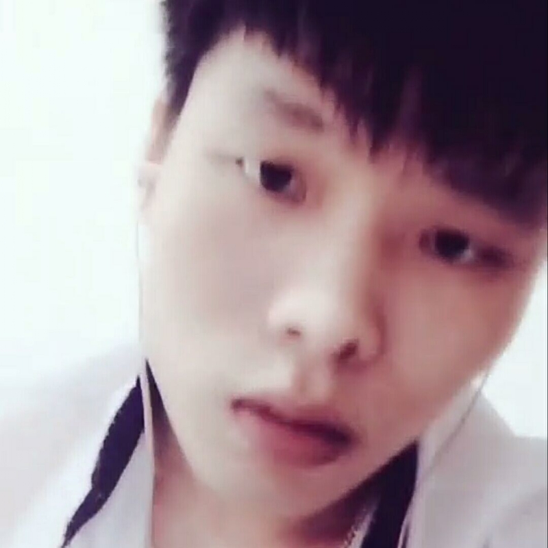 奇异果的第二张照片--全国闪婚服务中心
