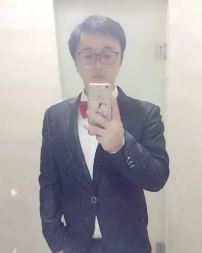 疯狂的肚子的第一张照片--全国闪婚服务中心