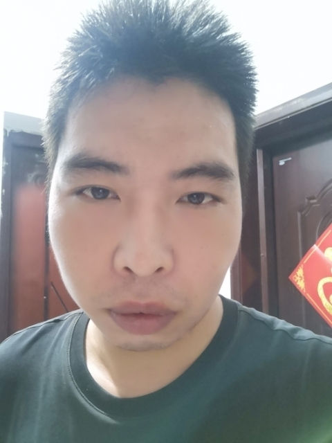 李益波的第二张照片--全国闪婚服务中心