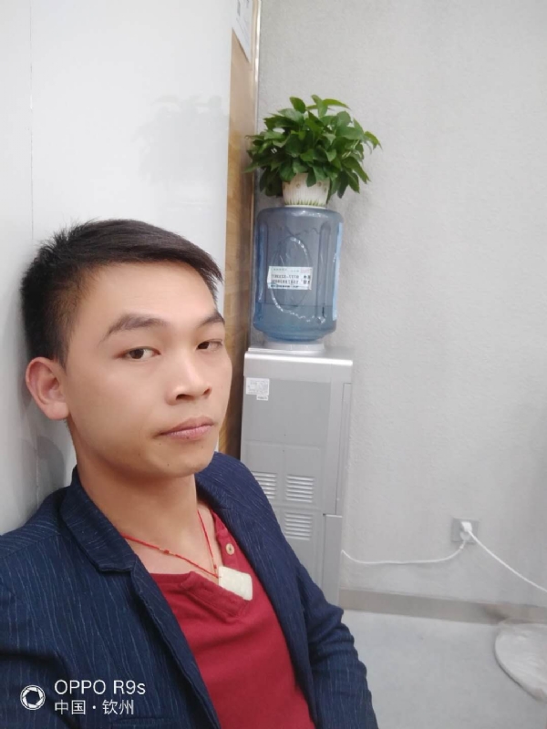 只想好好的爱一个人的第一张照片--全国闪婚服务中心