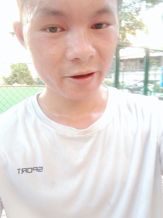 楠呐的第一张照片--全国闪婚服务中心