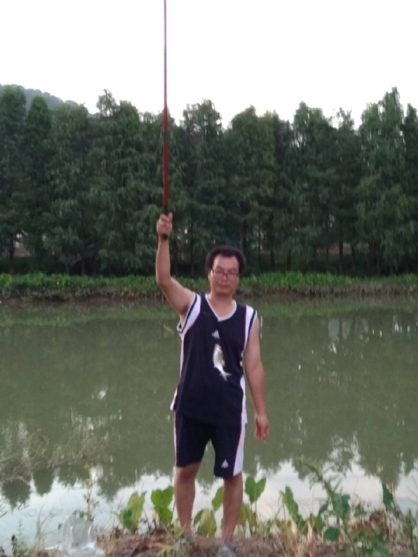 平凡人生的第二张照片--全国闪婚服务中心