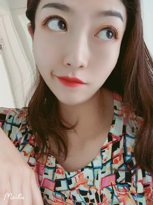 小布丁的第一张照片--全国闪婚服务中心