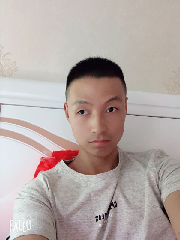 cy的第一张照片--全国闪婚服务中心