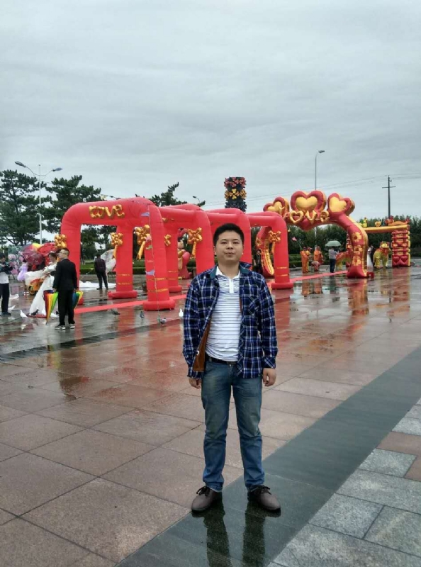 在奋斗的第三张照片--全国闪婚服务中心