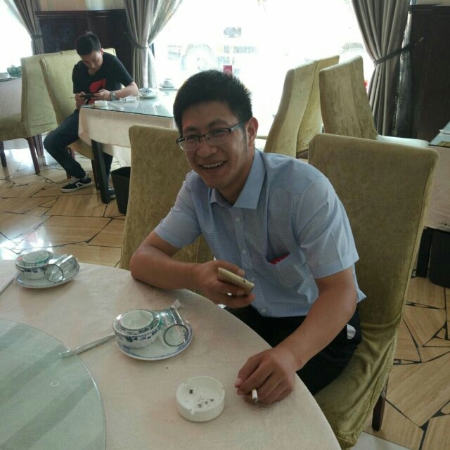 秋天的回忆的第一张照片--全国闪婚服务中心