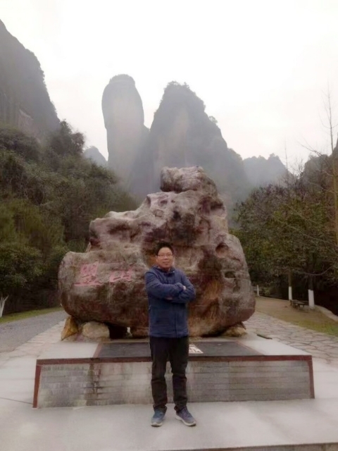 珍惜的第一张照片--全国闪婚服务中心