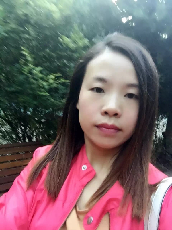 褪色的回忆的第一张照片--全国闪婚服务中心