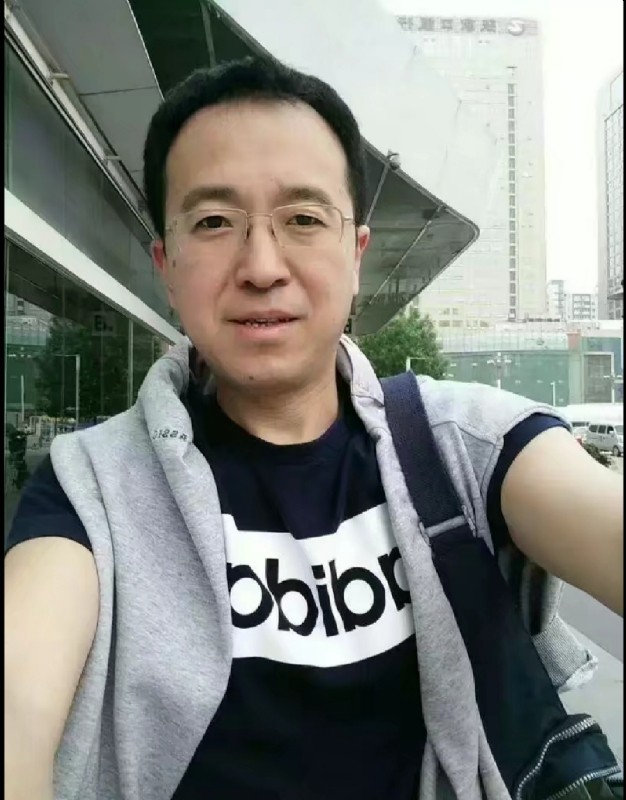 阳仔的第一张照片--全国闪婚服务中心