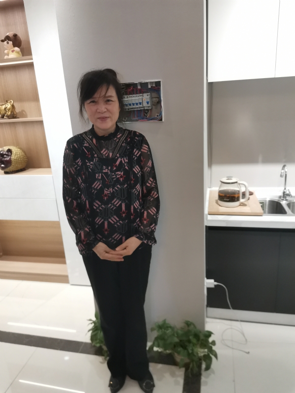 随缘的第一张照片--全国闪婚服务中心
