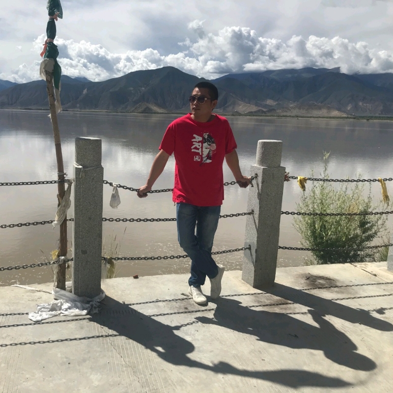 一马平川的第一张照片--全国闪婚服务中心