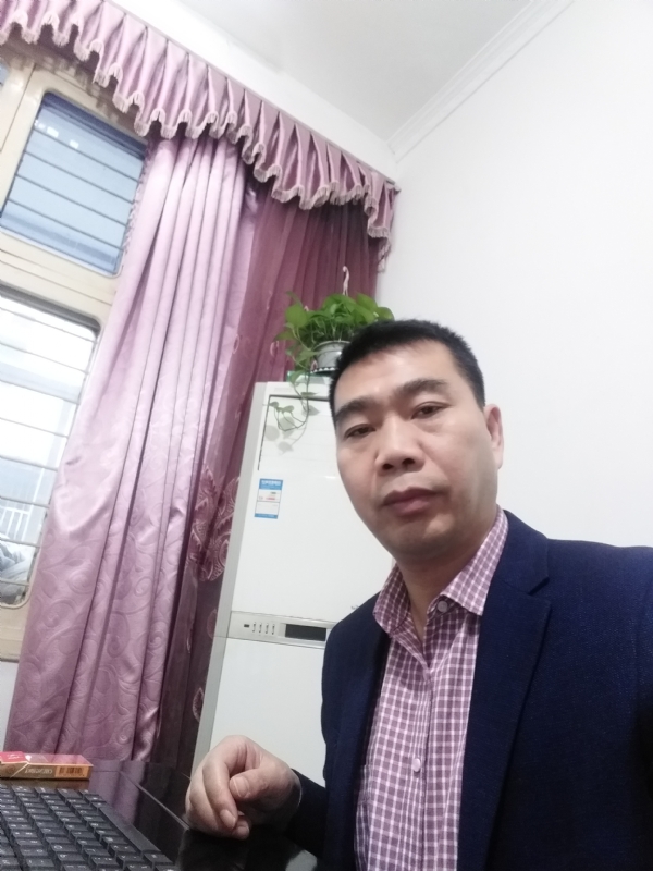 大海的第一张照片--全国闪婚服务中心