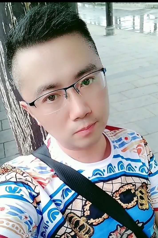 爱吃草的朱丽叶的第二张照片--全国闪婚服务中心
