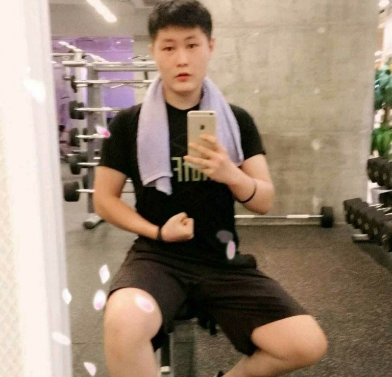晚婚的第一张照片--全国闪婚服务中心