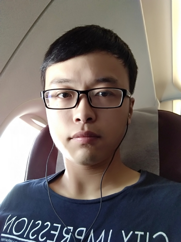 在水一方的第二张照片--全国闪婚服务中心