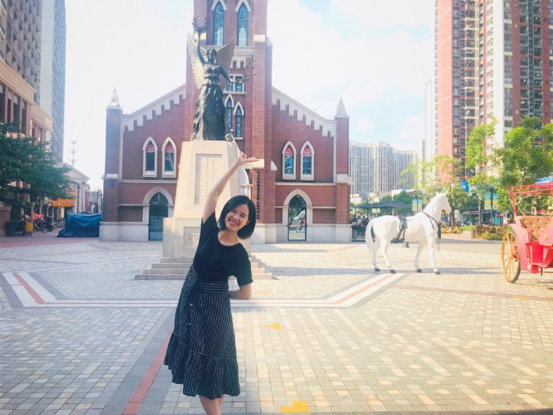 小容的第三张照片--全国闪婚服务中心