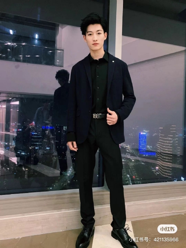 请来爱我的第二张照片--全国闪婚服务中心