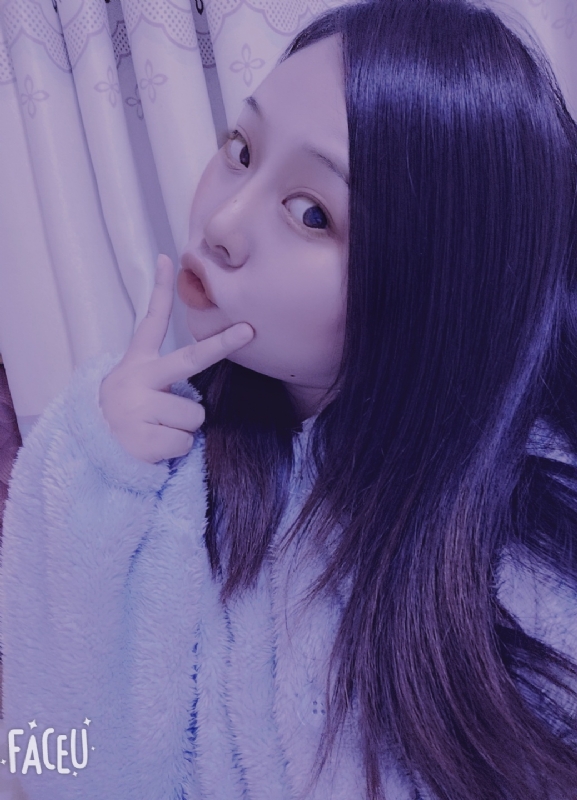 艾薇儿的第二张照片--全国闪婚服务中心