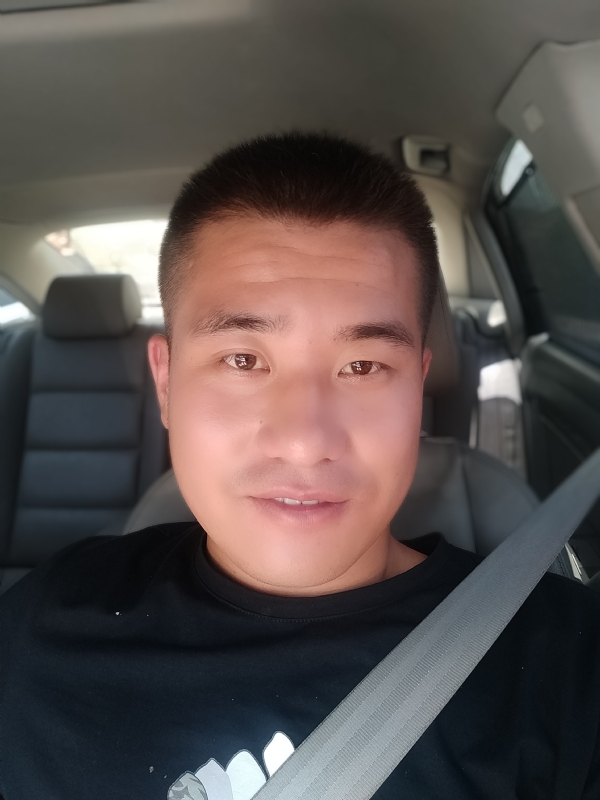 无名的第二张照片--全国闪婚服务中心