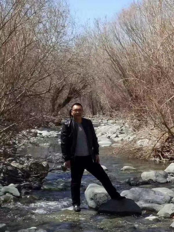 一路的第一张照片--全国闪婚服务中心