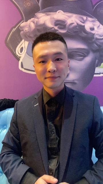 惠高寒的第一张照片--全国闪婚服务中心