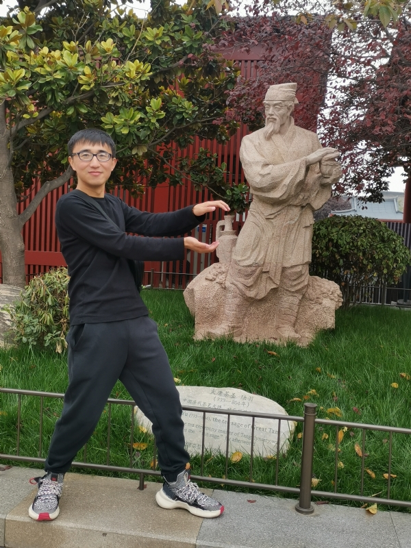 蜗牛壳的第一张照片--全国闪婚服务中心