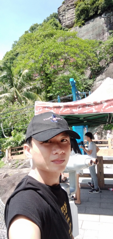 清凉的第二张照片--全国闪婚服务中心